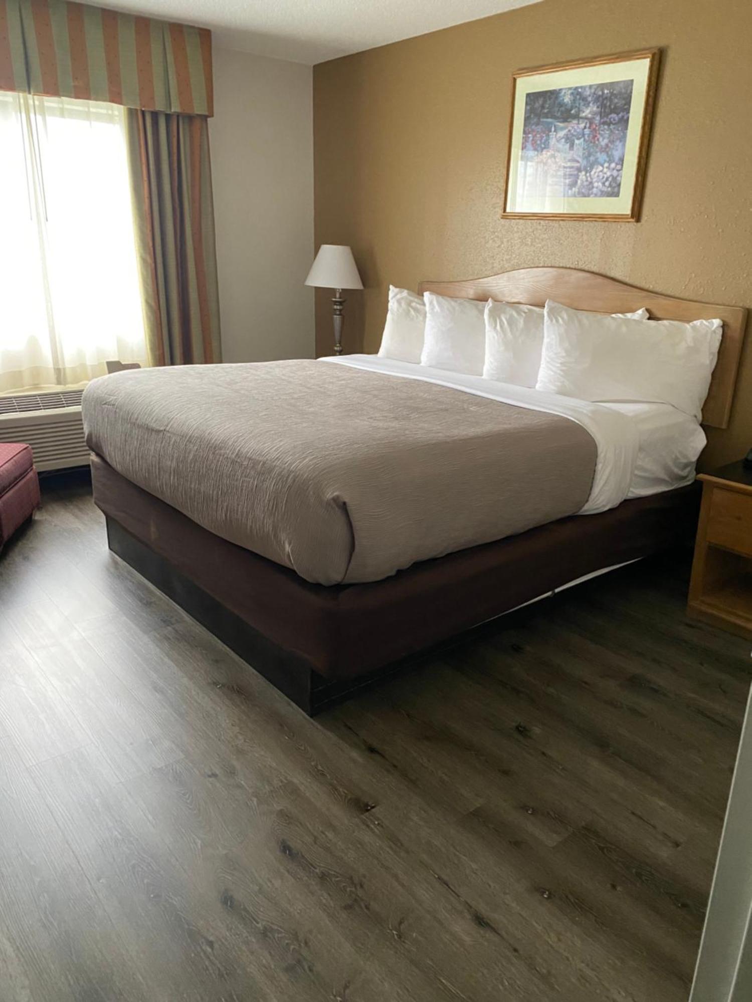 Quality Inn Perrysburg Kültér fotó