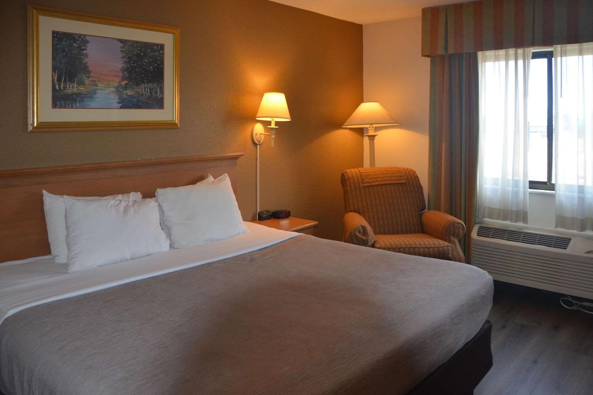 Quality Inn Perrysburg Kültér fotó